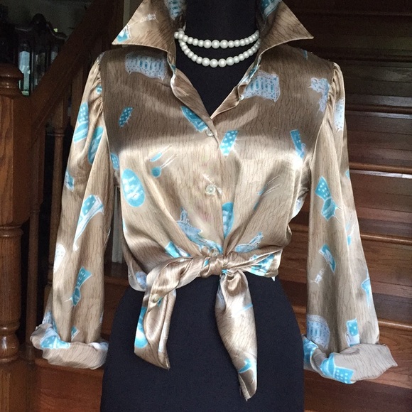 Fendi Tops - 🎊🎉FENDI BLOUSE🎉 HP 5/21🎊🎉